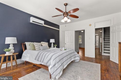 231 Mulberry St, Lancaster PA  17603-3741 exterior