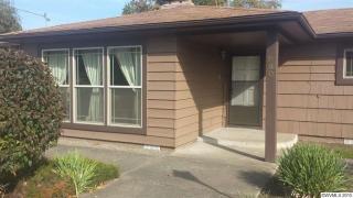 980 Lancaster Dr, Salem OR  97317-5833 exterior