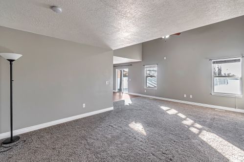 1454 Wallace Dr, Springville, UT 84663-3509