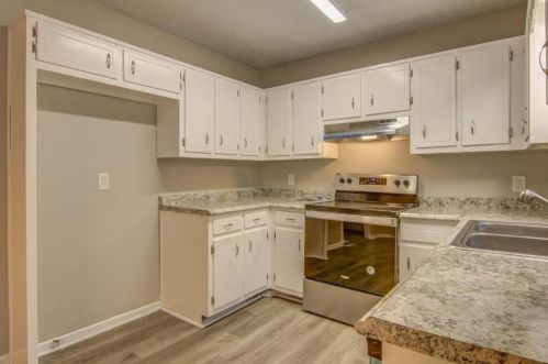 1766 Stag Dr, Conyers GA  30012-3643 exterior