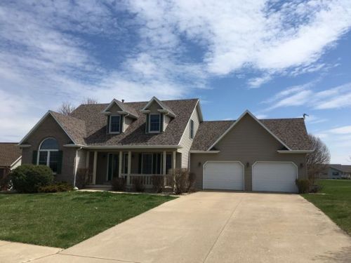1144 Woodland Trl, Macomb, IL 61455-3510
