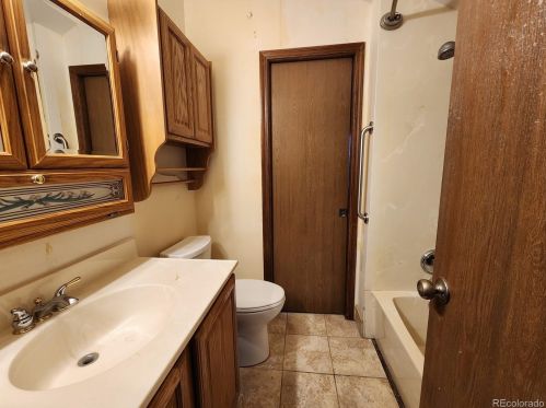 3664 Danube Cir, Aurora CO 80015-3161 exterior