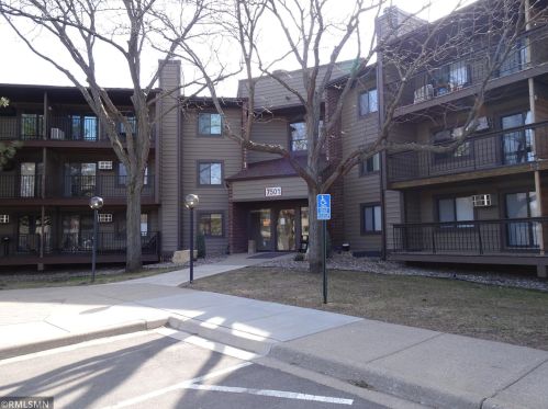 7501 101st St, Minneapolis MN  55438-2516 exterior