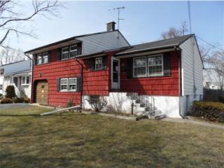 20 Burnham Dr, Perth Amboy, NJ 08863-1045