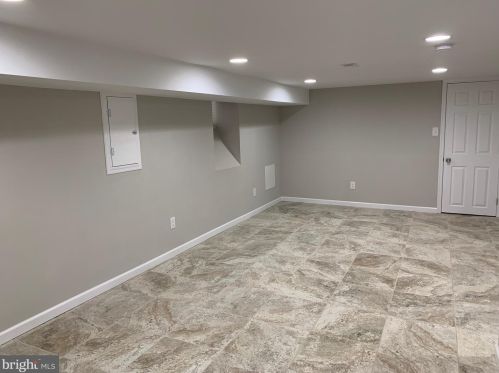 5316 12 St, Philadelphia PA 19122-4003 exterior