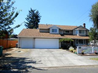 5520 Franklin St, Vancouver, WA 98663-1682