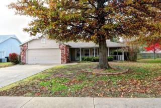 2505 Westwood Dr, Claremore, OK 74017-4804