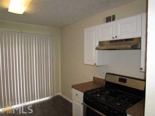 6563 Bent Creek Dr, Rex GA  30273-2104 exterior