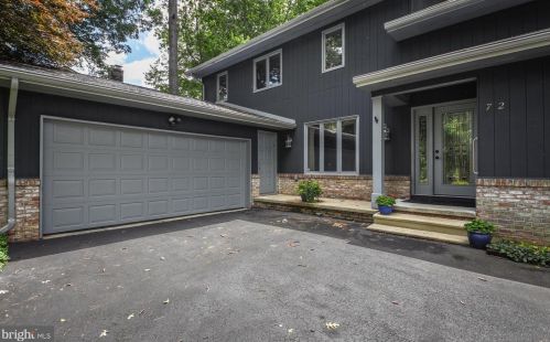 72 Terrapin Ln, Trenton, NJ 08619-1364