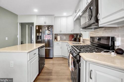 774 Broadway, Hanover PA 17331-2503 exterior