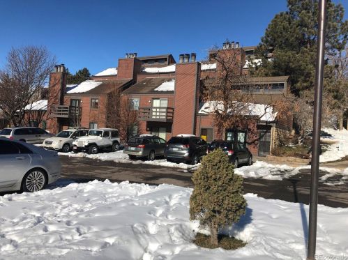 331 Lehow Ave, Englewood CO  80110-8504 exterior