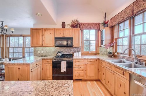 5 Fairway Ln, Cordillera CO 81632-6201 exterior