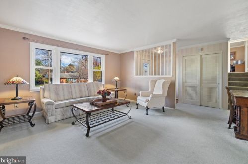 5209 Light St, Springfield VA  22151-2522 exterior