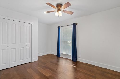 6608 Betty Cook Dr, Austin TX  78723-3313 exterior