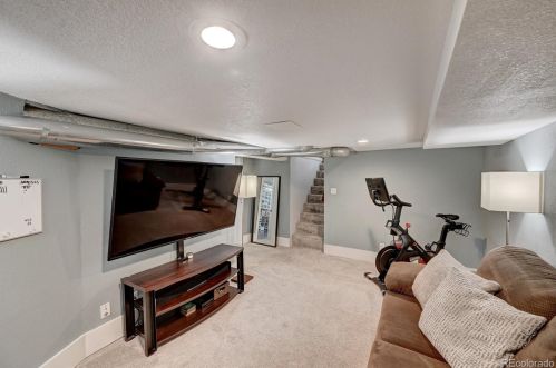 2733 Lincoln St, Englewood CO 80113-1539 exterior