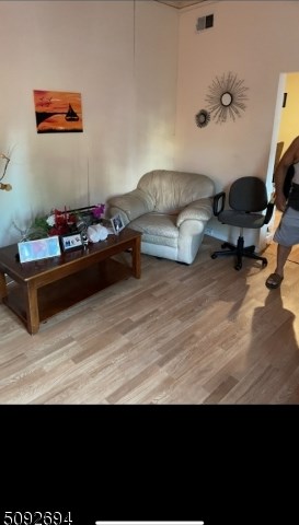 23 Arch St, Paterson NJ  07522-1754 exterior