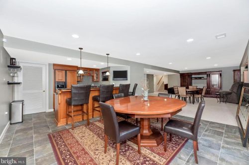 7 Farmstead Pl, Middletown MD  21769-7742 exterior