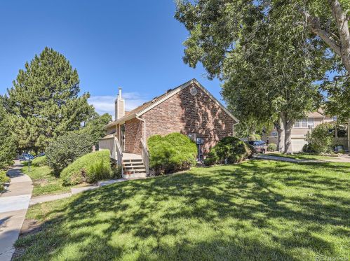 4336 Blackhawk Way, Denver CO  80015-1271 exterior