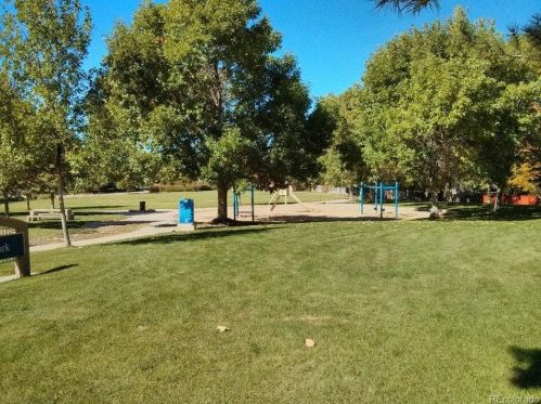 17652 Brown Cir, Aurora CO 80013-4947 exterior