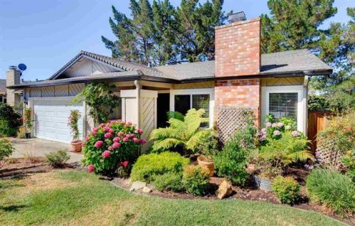 209 Holiday Hills Dr, Pacheco, CA 94553-4213