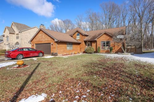 1212 Pleasant Knoll Dr, Joliet, IL 60435-2991