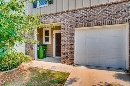 1990 Millstream Holw, Conyers GA  30012-3599 exterior