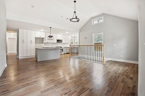 2732 Miles Cir, Atlanta GA  30344-3743 exterior