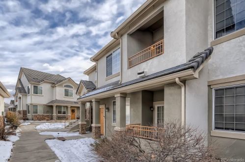 22580 Ontario Dr, Denver, CO 80016-2726