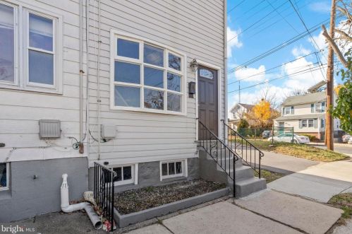 5 Howell St, Trenton NJ  08610-6128 exterior