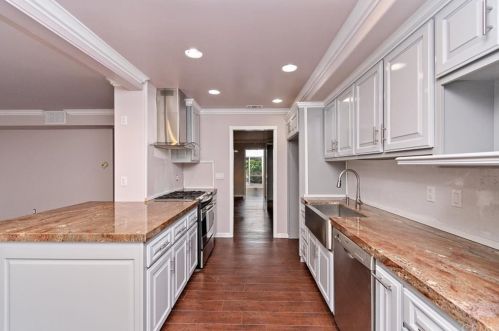 1113 Dresden St, Anaheim CA  92801-1944 exterior