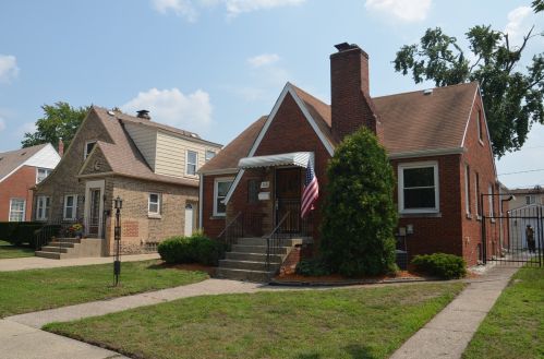 115 Highland St, Calumet City, IL 60409-5313