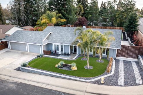 745 Hancock Dr, Folsom, CA 95630-2229