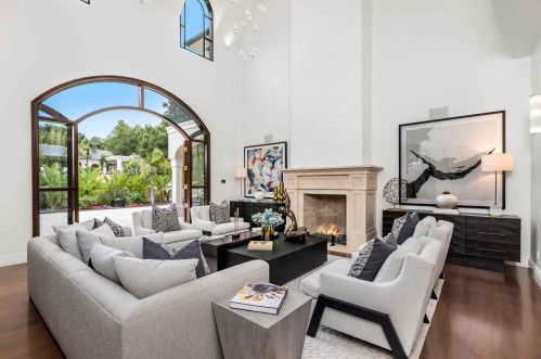 2084 Valley Rd, Santa Barbara, CA 93108-1446