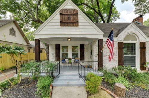 3212 Greene Ave, Fort Worth, TX 76109-2320