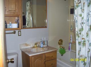 2074 Maple Ave, Cincinnati OH  45212-2114 exterior