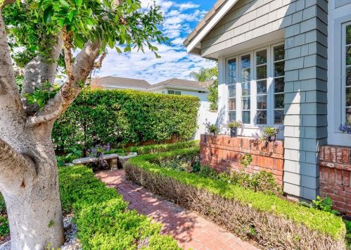 9 Harrisburg, Irvine, CA 92620-2621