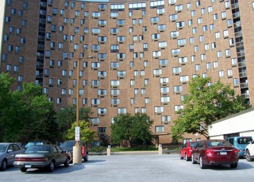 1181 Edgcumbe Rd, Saint Paul MN  55105-2831 exterior