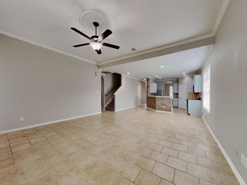 1602 Hickory Burl Ln, Conroe TX  77301-2760 exterior