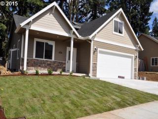 935 56 St, Springfield OR  97478-5447 exterior
