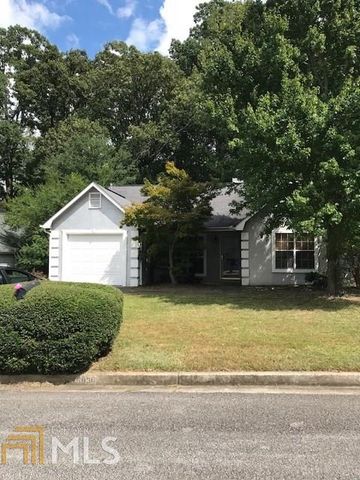 5936 Creekside Dr, Rex GA  30273-1166 exterior