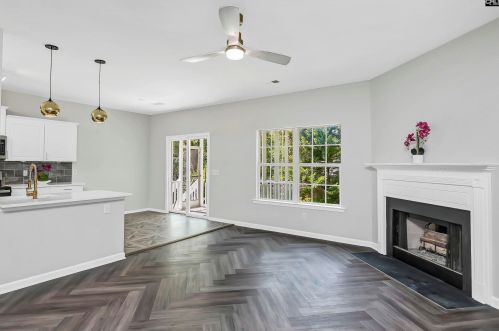 219 Ivy Hill Ct, Lexington, SC 29072-8096
