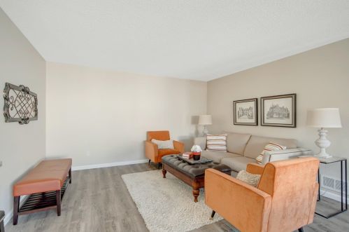 8706 134 St, Saint Paul MN  55124-7232 exterior