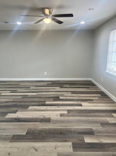 1732 Sheffield Pl, Fort Worth TX  76112-3220 exterior