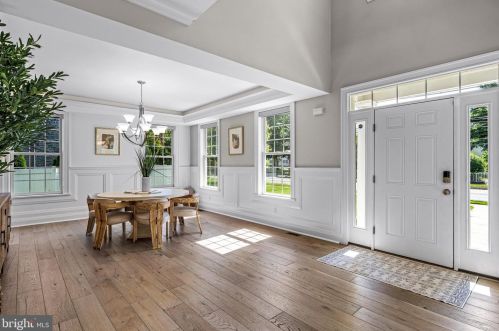 605 Warwick Rd, Tavistock NJ  08033-3926 exterior