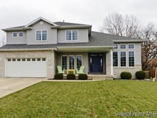 336 Winter Park Dr, Chatham, IL 62629-9753