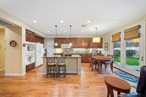 28831 Chatham Ln, Temecula, CA 92591-7514
