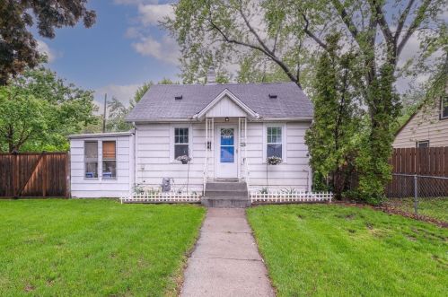 4401 Xenia Ave, Minneapolis, MN 55422-1048