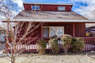 263 Hanby Ave, Bishop, CA 93514-2822