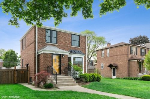 1625 77th Ave, Chicago, IL 60707-4106
