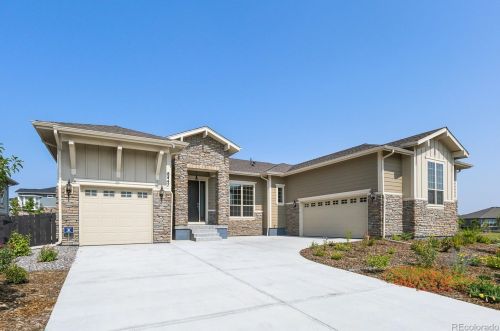 8447 Shawnee Ct, Denver, CO 80016